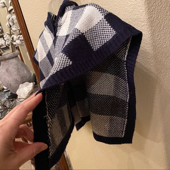 COTTON ON Kids Wool Blend Hoodie Poncho Cover-One Size - Picture 4 of 8